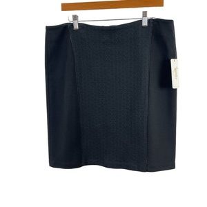 NWT Laundry by Shelli Segal Quilt Pencil Skirt * Black * Size 14